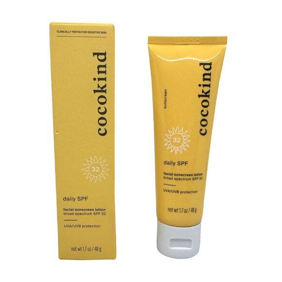Cocokind Facial Sunscreen Lotion Broad Spectrum SPF 32 - 1.7 oz / 48 g - Picture 1 of 4